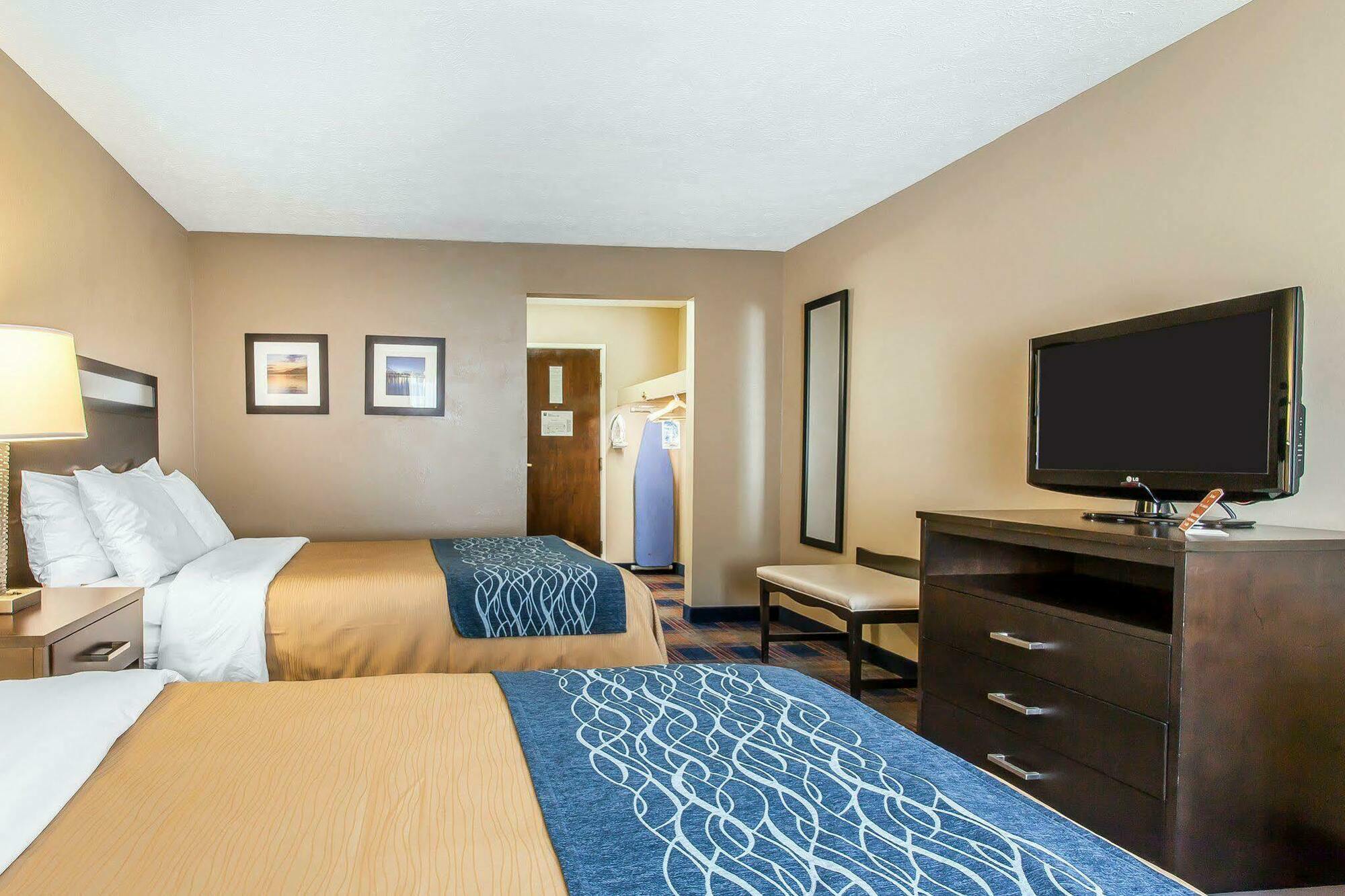 Comfort Inn Independence Exterior photo